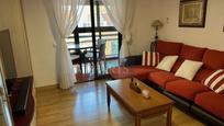 Sala d'estar de Apartament en venda en Cartagena amb Aire condicionat, Calefacció i Parquet