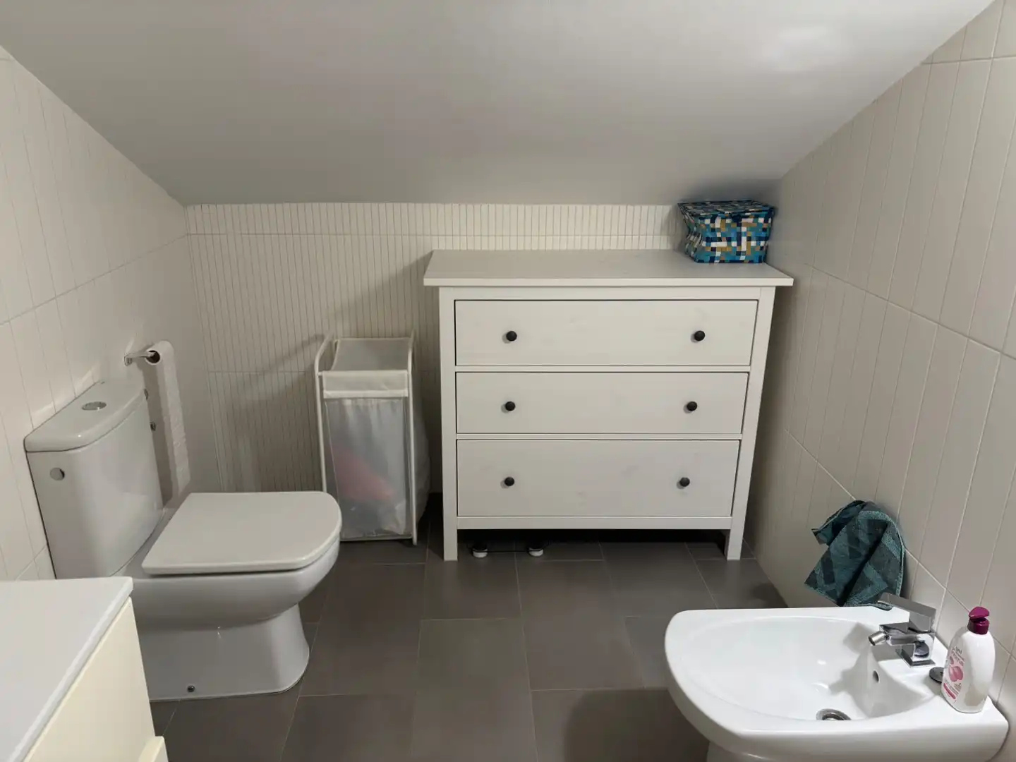 Bathroom of Flat for rent in Osuna, Sevilla