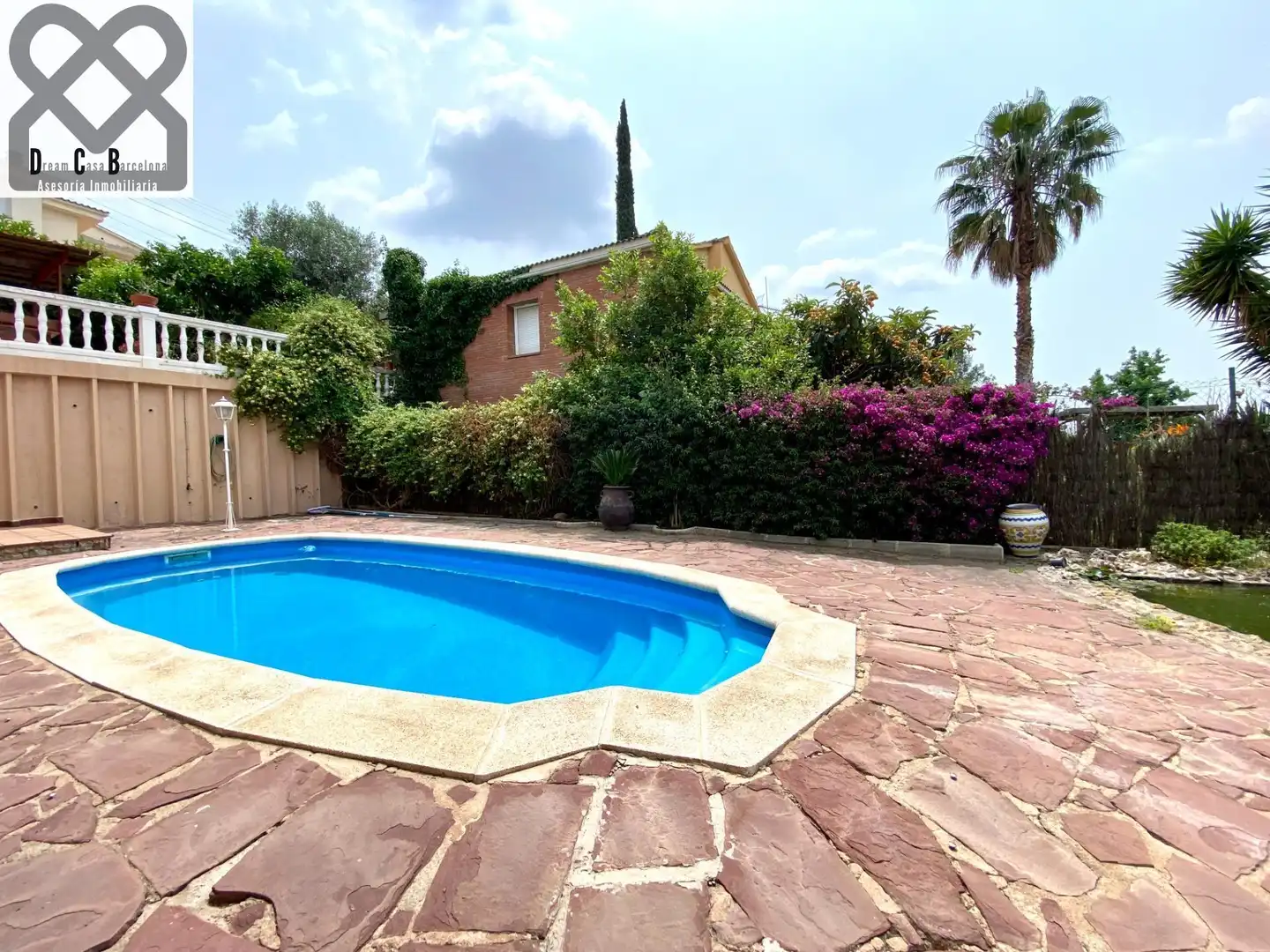 Piscina de Casa o xalet en venda en Caldes de Montbui amb Aire condicionat, Calefacció i Jardí privat