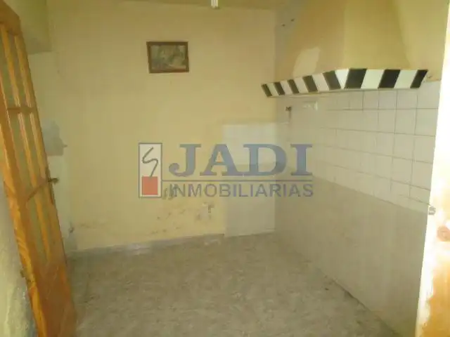 Cuina de Casa o xalet en venda en Valdepeñas amb Traster