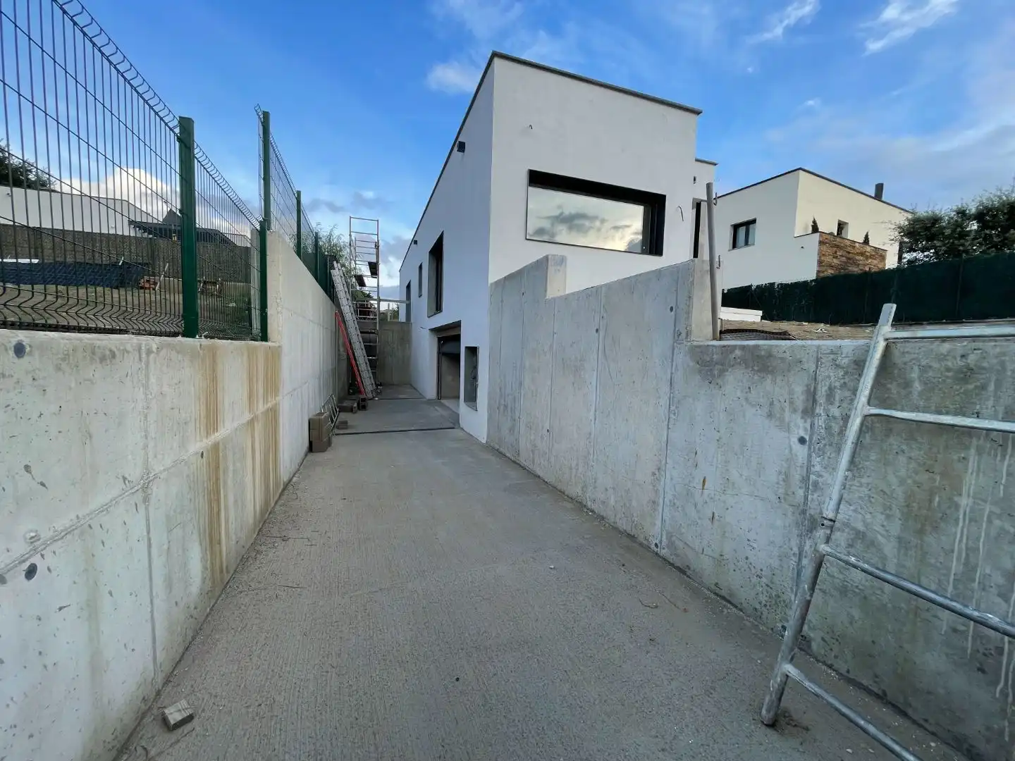 Vista exterior de Casa o xalet en venda en Seva amb Terrassa i Balcó