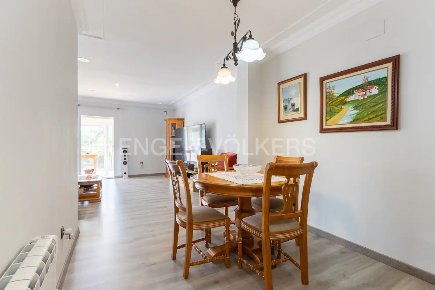 Comedor de Casa o chalet en venta en Albalat dels Tarongers con Aire acondicionado, Calefacción y Jardín privado