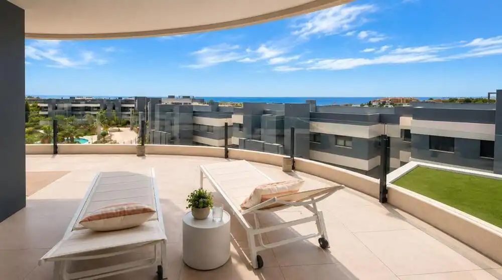 Terrassa de Apartament de lloguer en Estepona amb Aire condicionat, Terrassa i Traster