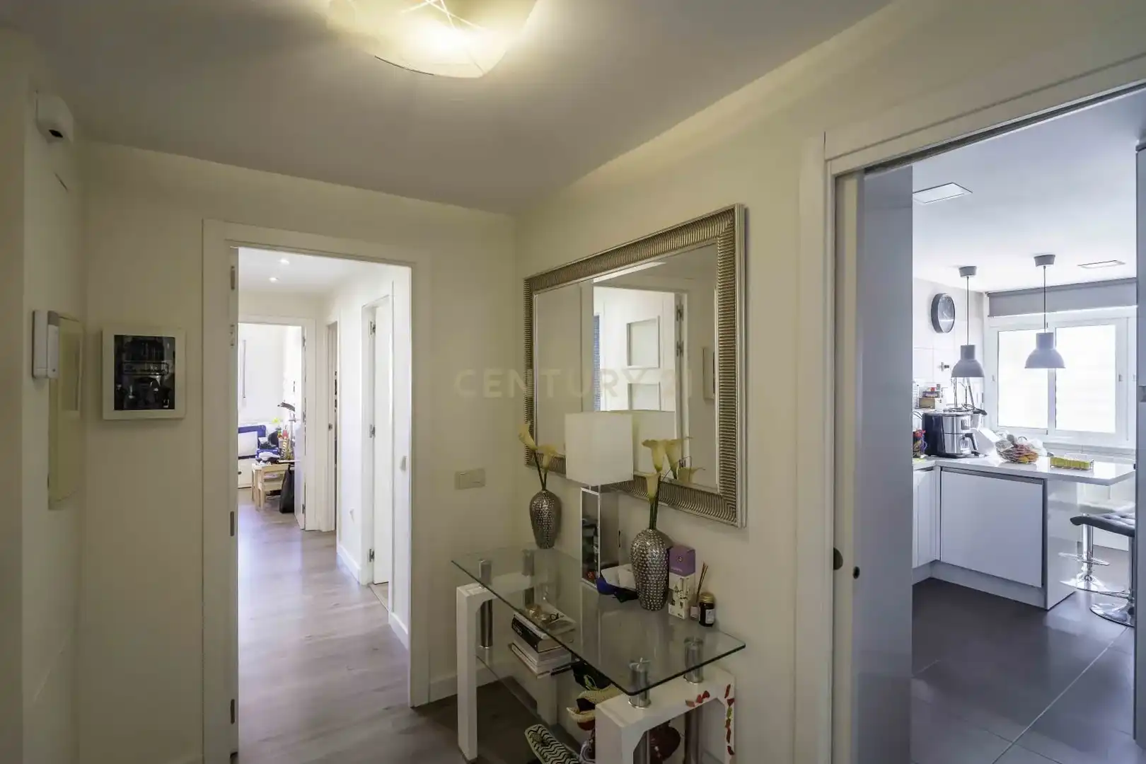 Flat for sale in Fuengirola  with Air Conditioner, Storage room and Swimming Pool