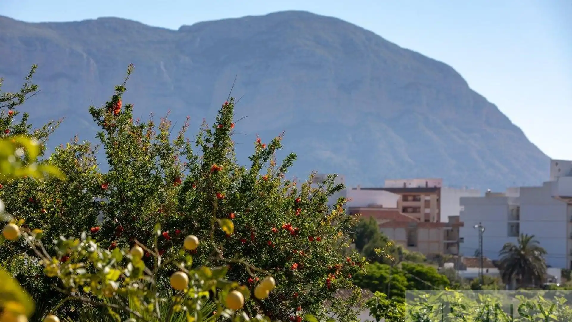 Country homes for sale in Gata de Gorgos