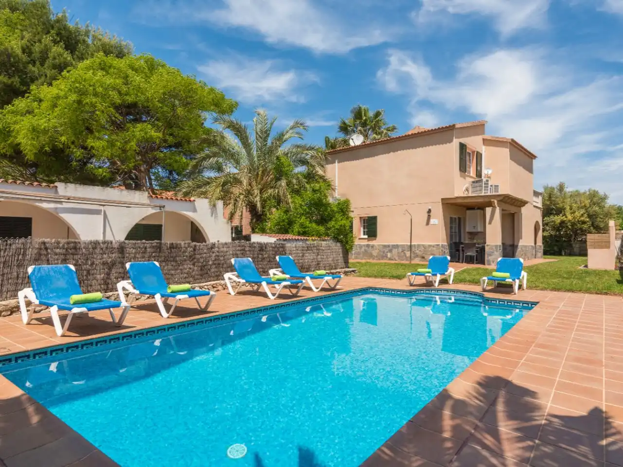 Chalet con jardín en venta en Carrer Sabellarol 3, imagen 3