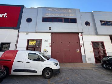 Nau industrial de lloguer a Calle Calle Marea Baja