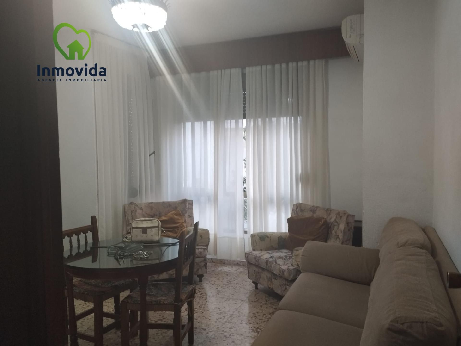 Sala d'estar de Pis en venda en  Córdoba Capital amb Aire condicionat i Traster