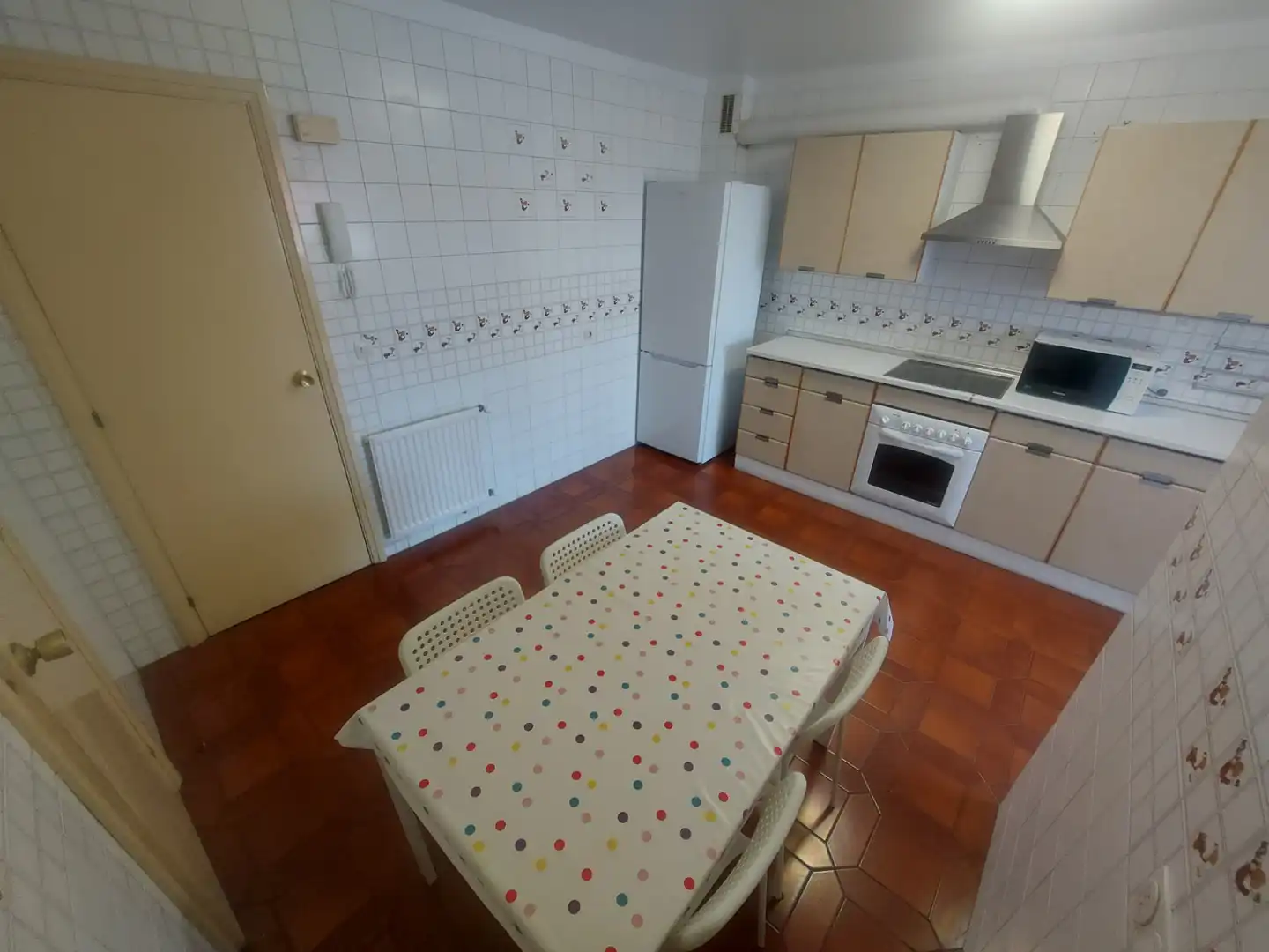 Wohnung zur Miete in Rúa de Venezuela, 30, Plaza España - Corte Inglés
