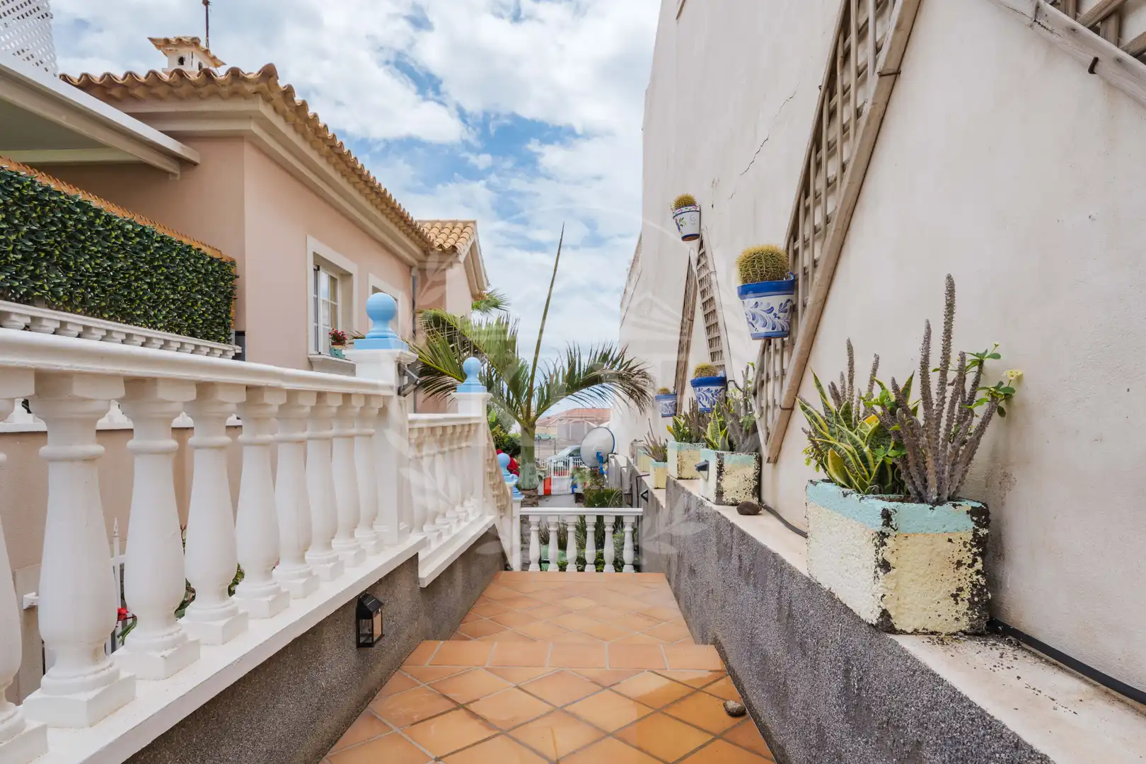 Terrace of Buildings for sale in Granadilla de Abona  with Alarm and Community pool