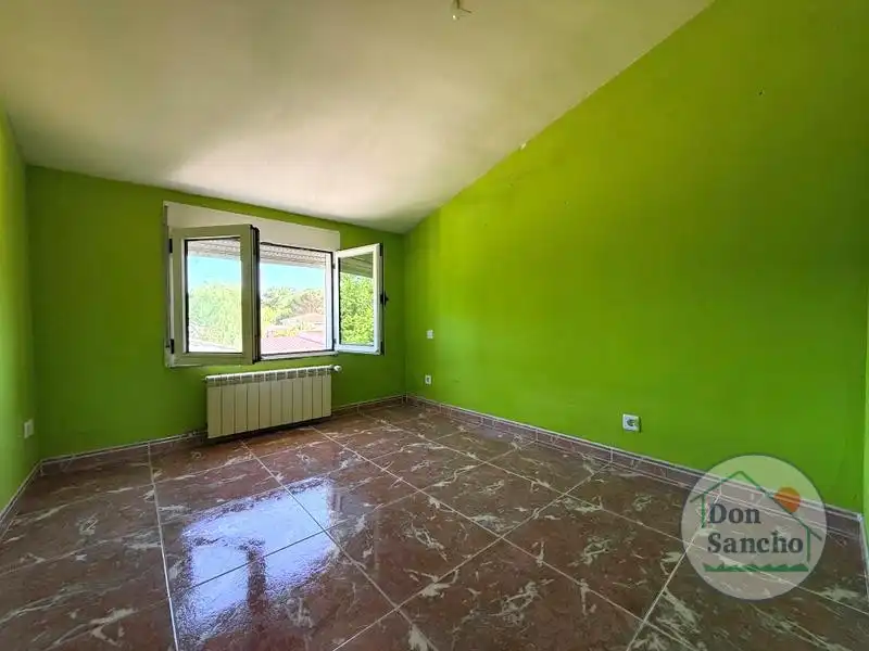 Habitación de Casa o chalet en venta en Traspinedo con Calefacción, Terraza y Trastero