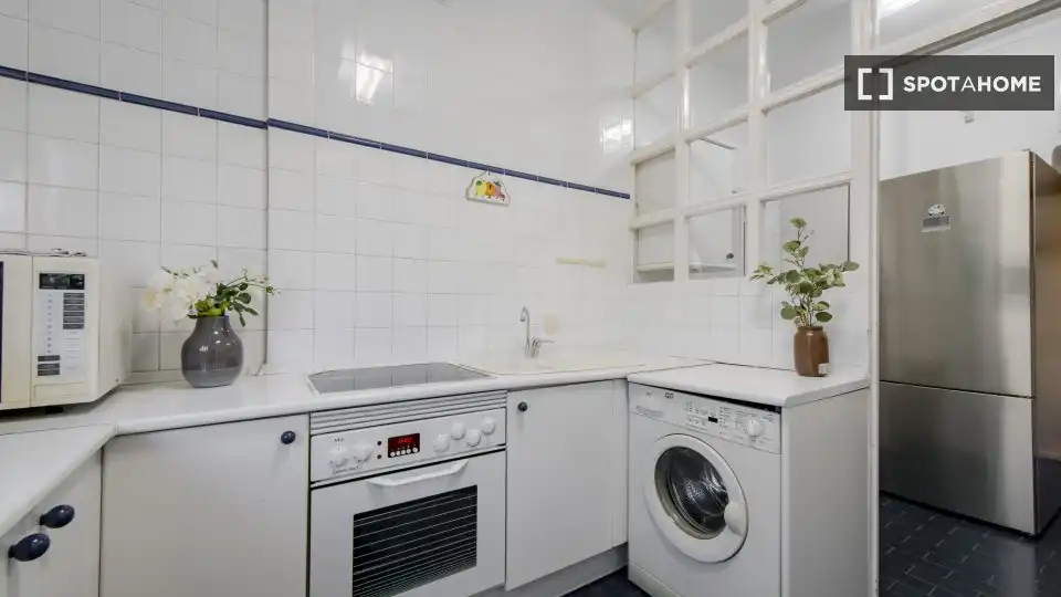 Room in Hispanoamérica - Bernabéu
