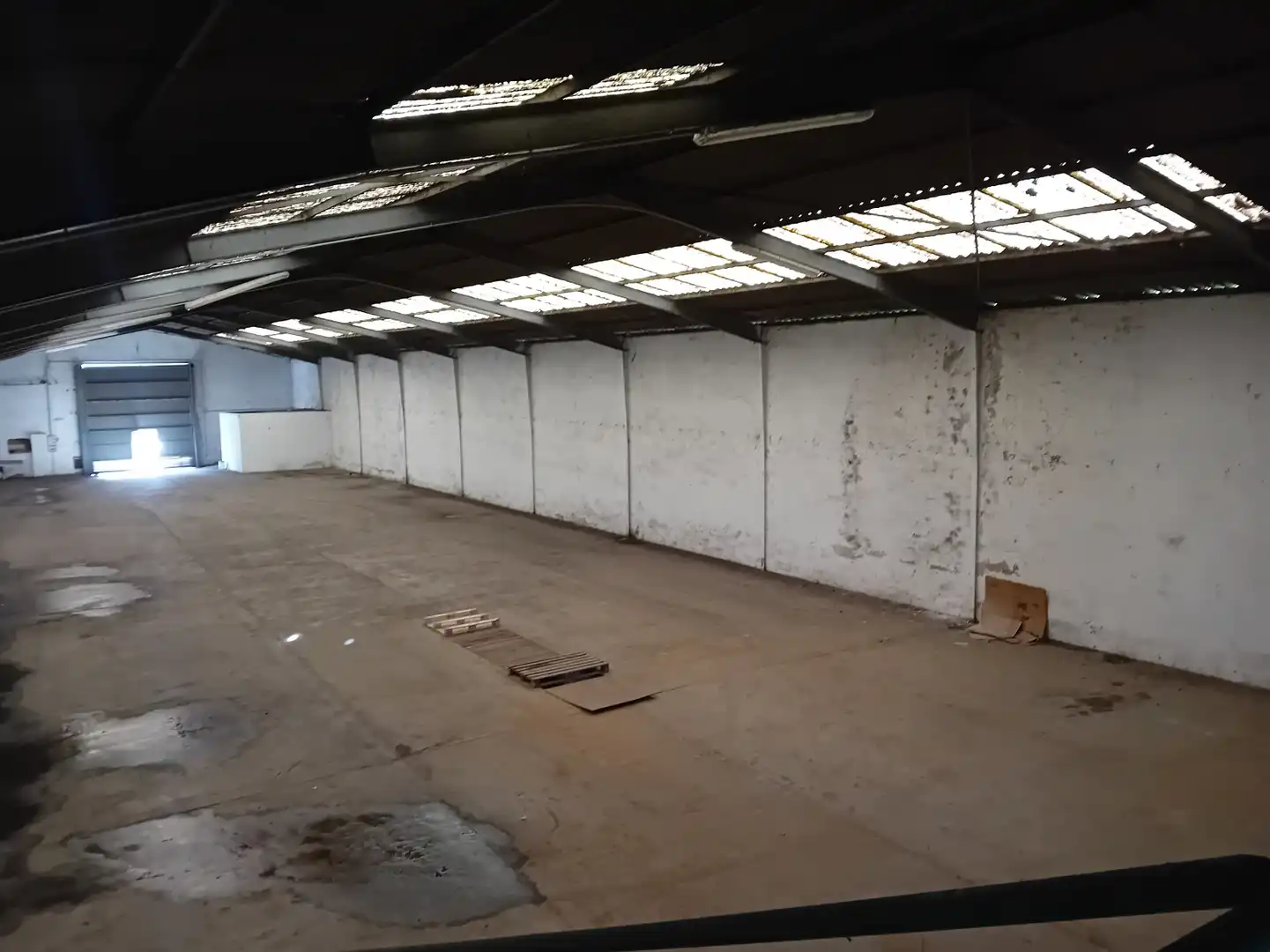 Fabrikhallen zum Verkauf in Gijón 