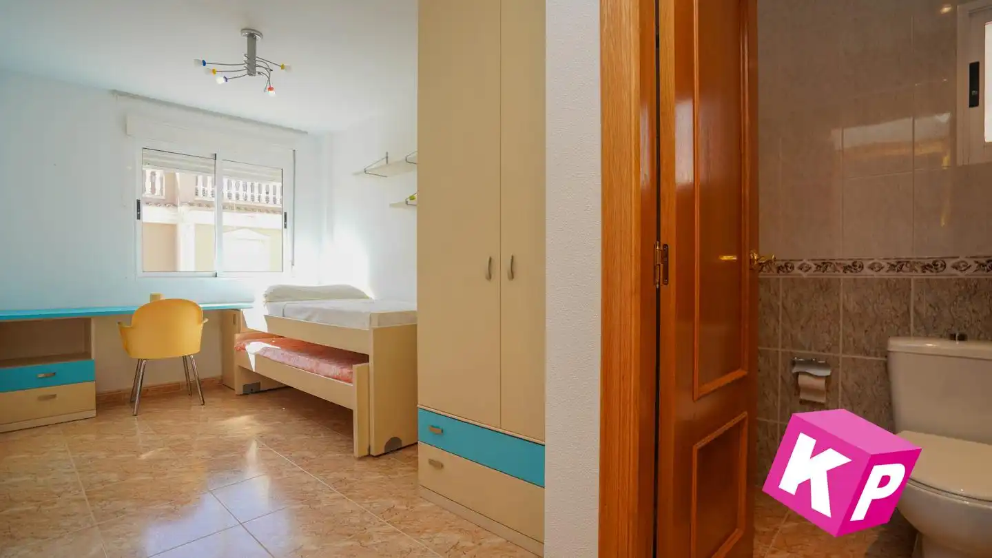 Bungalow con piscina en venta en De Portugal, imagen 21
