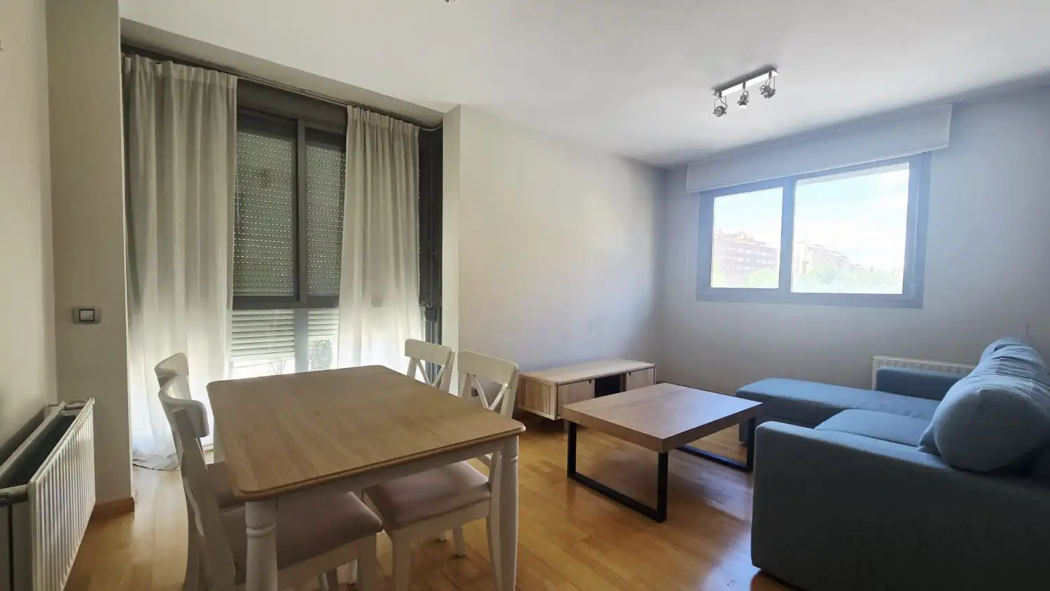 Piso con piscina en alquiler en Luis Jiménez de Asua, imagen 3
