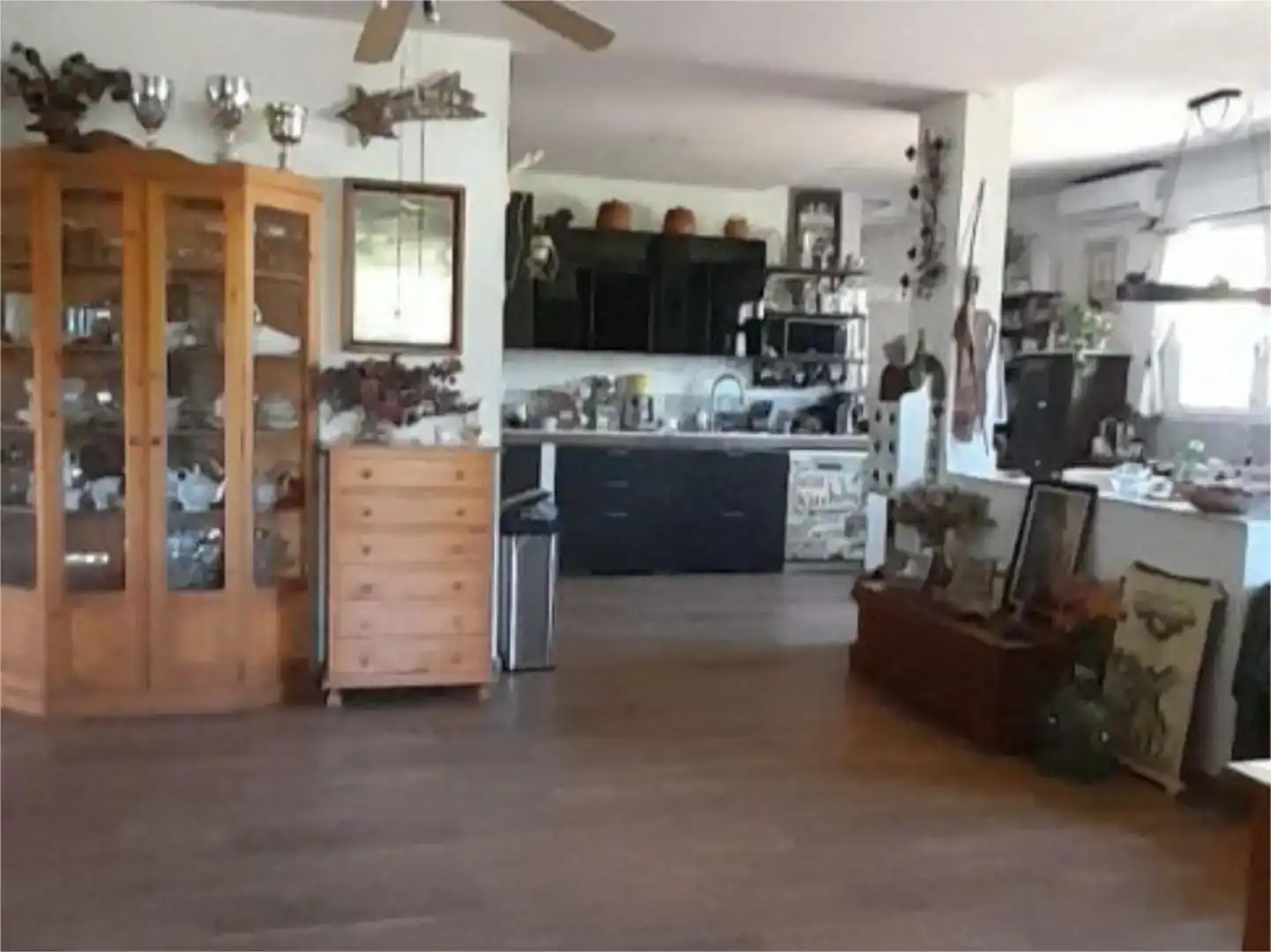 Kitchen of Flat for sale in Llombai  with Air Conditioner, Private garden and Storage room