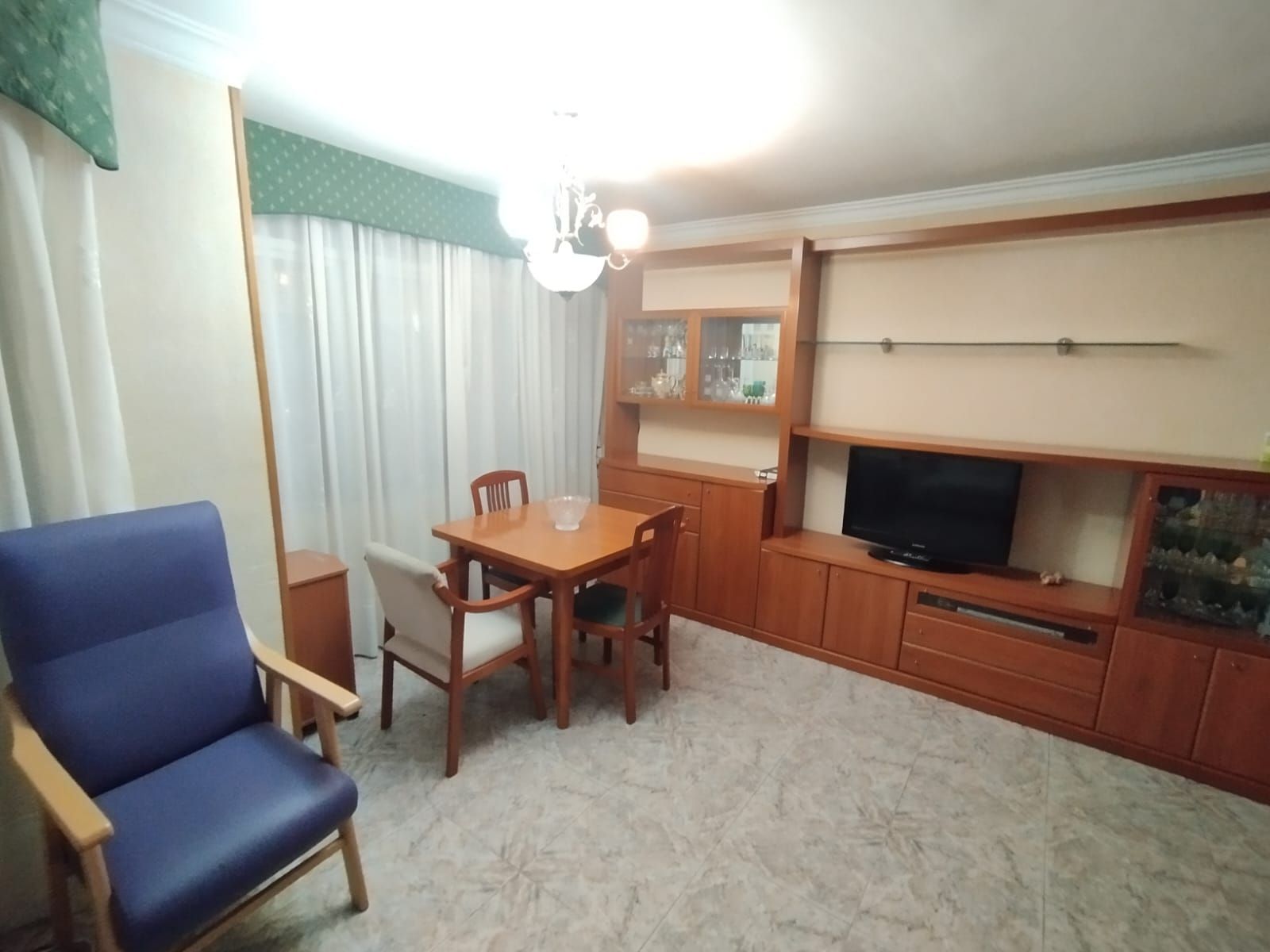 Sala d'estar de Pis en venda en Cornellà de Llobregat