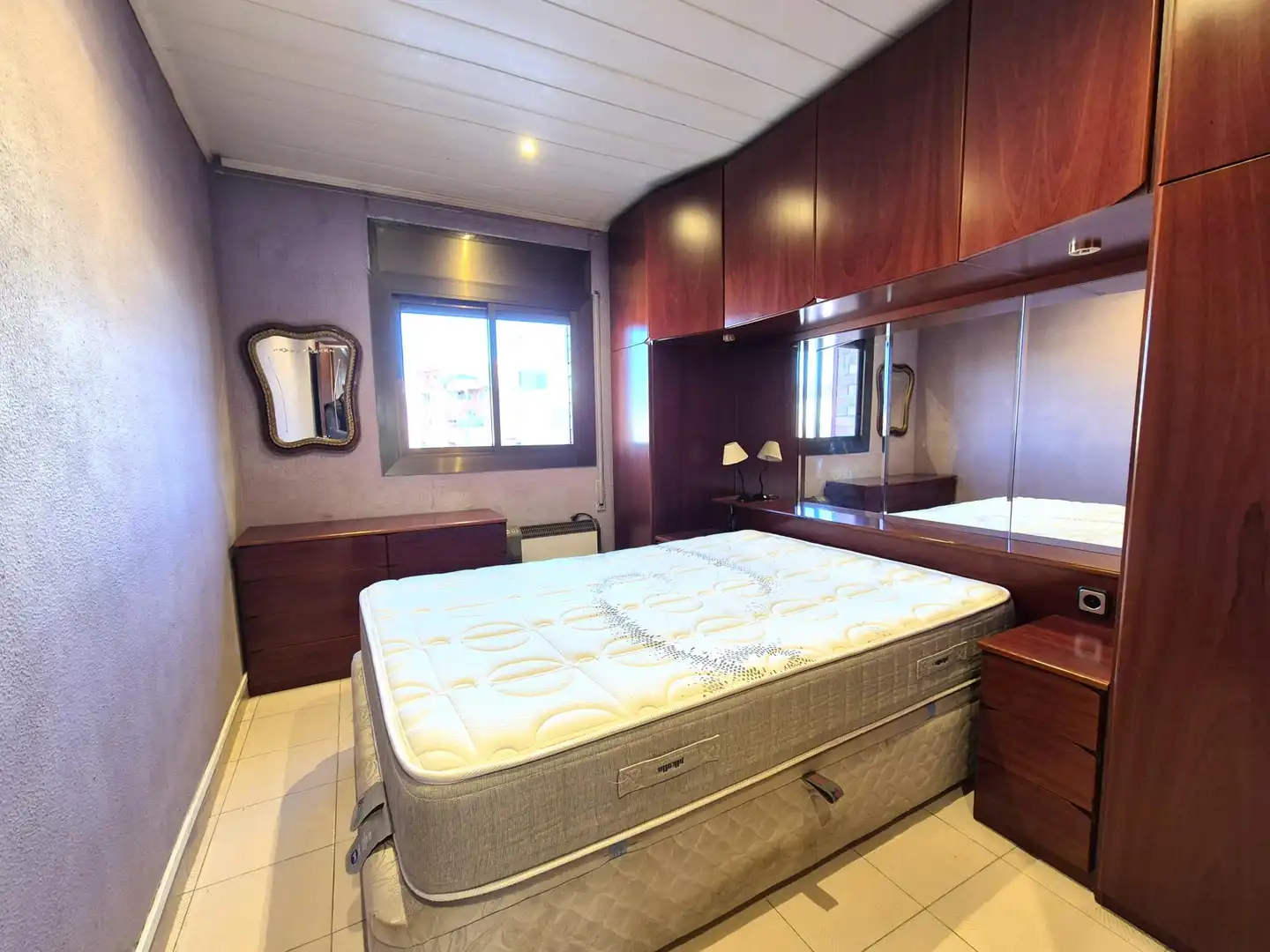Habitación de Piso en venta en Barcelona con Balcón
