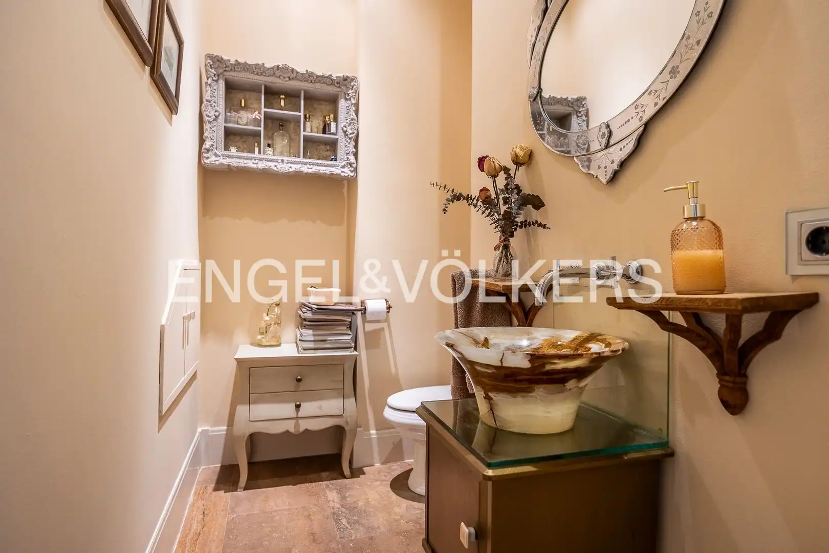Dining room of Detached homes for sale in Sevilla  with Air Conditioner, Heating and Storage room
