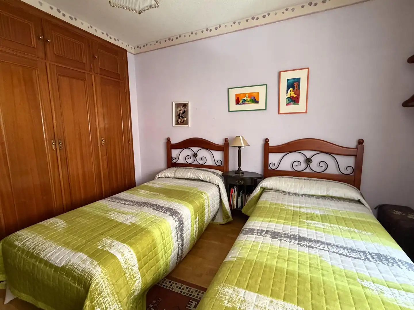 Dormitori de Pis de lloguer en Segovia amb Parquet, Terrassa i Moblat