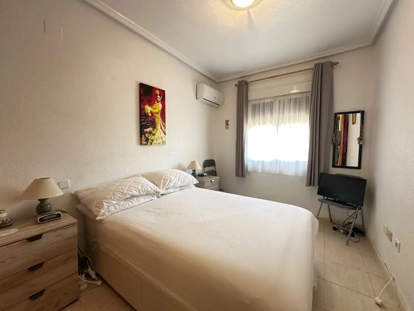 Dormitori de Apartament en venda en Orihuela amb Aire condicionat, Moblat i Internet