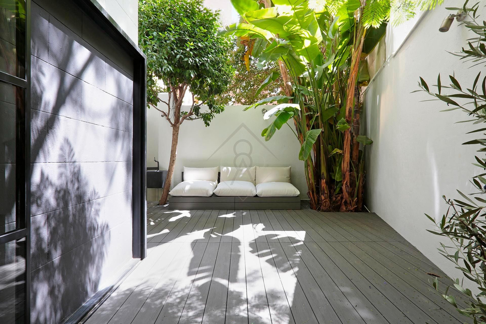Terrace of Flat to rent in  Barcelona Capital  with Air Conditioner, Parquet flooring and Terrace
