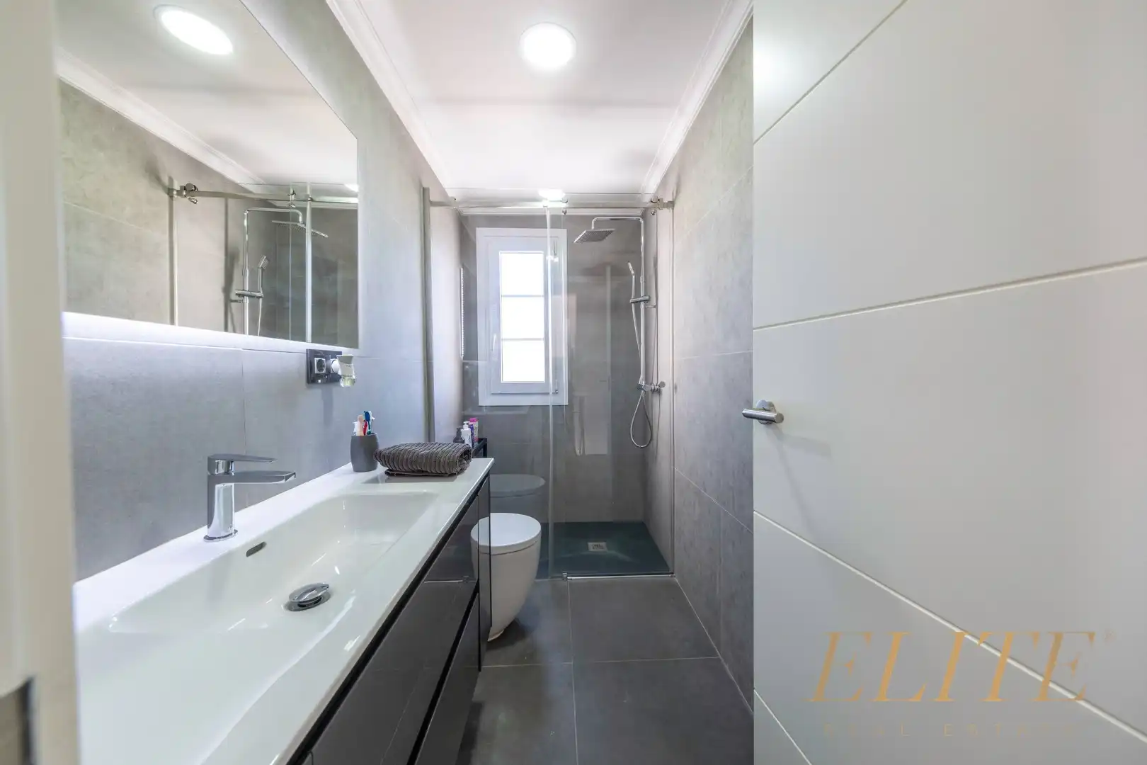 Baño de Casa adosada en venta en San Bartolomé de Tirajana con Aire acondicionado, Jardín privado y Terraza