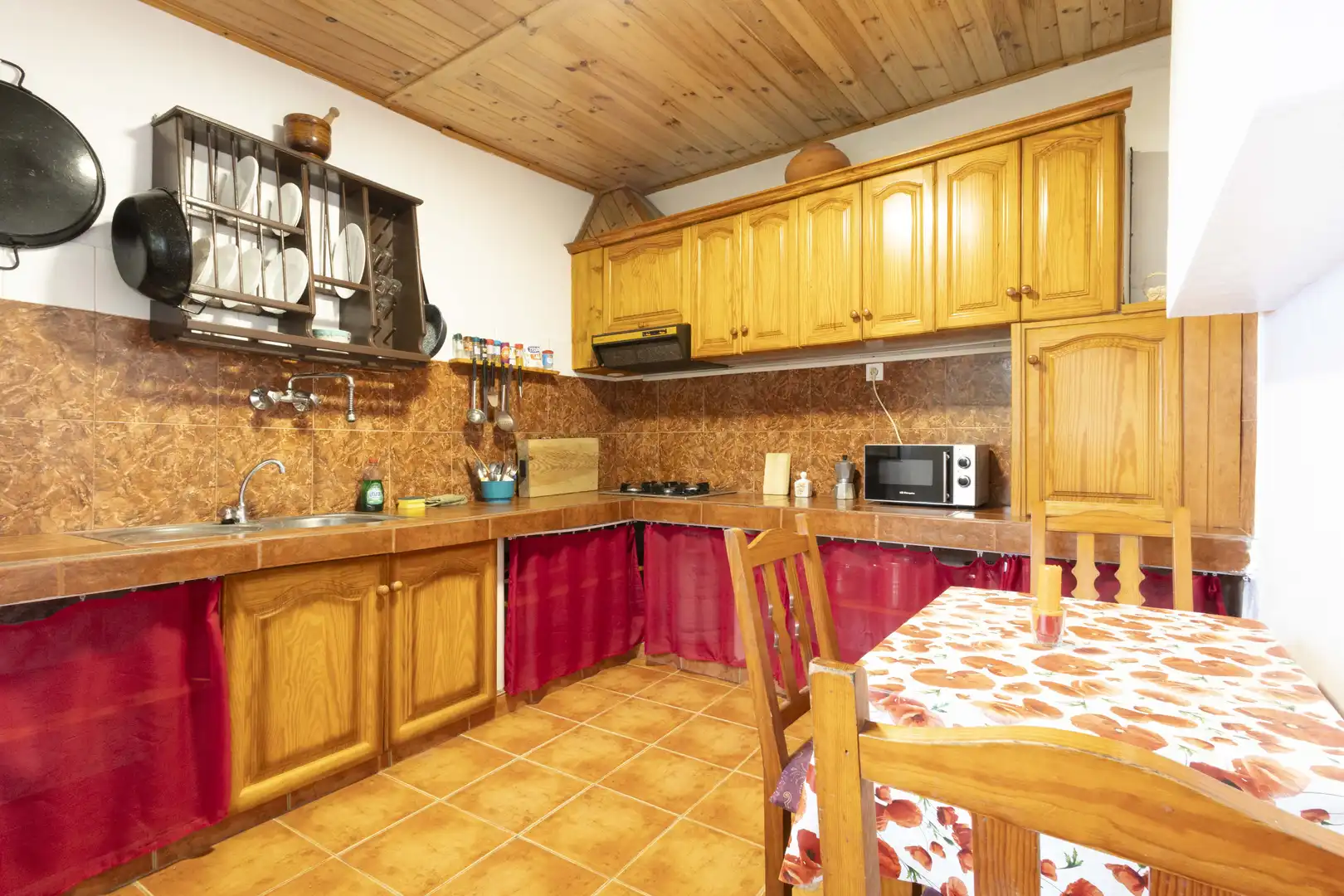 Cocina de Finca rústica en venta en San Juan de la Rambla con Aire acondicionado, Calefacción y Jardín privado