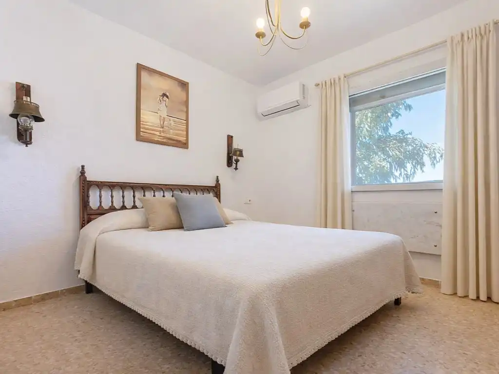 Habitación de Casa o chalet en venta en Dénia con Terraza y Piscina