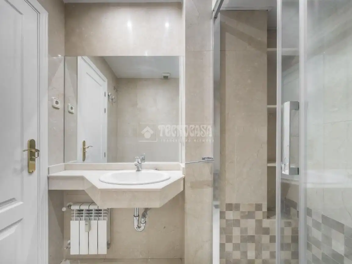 Baño de Piso en venta en Madrid