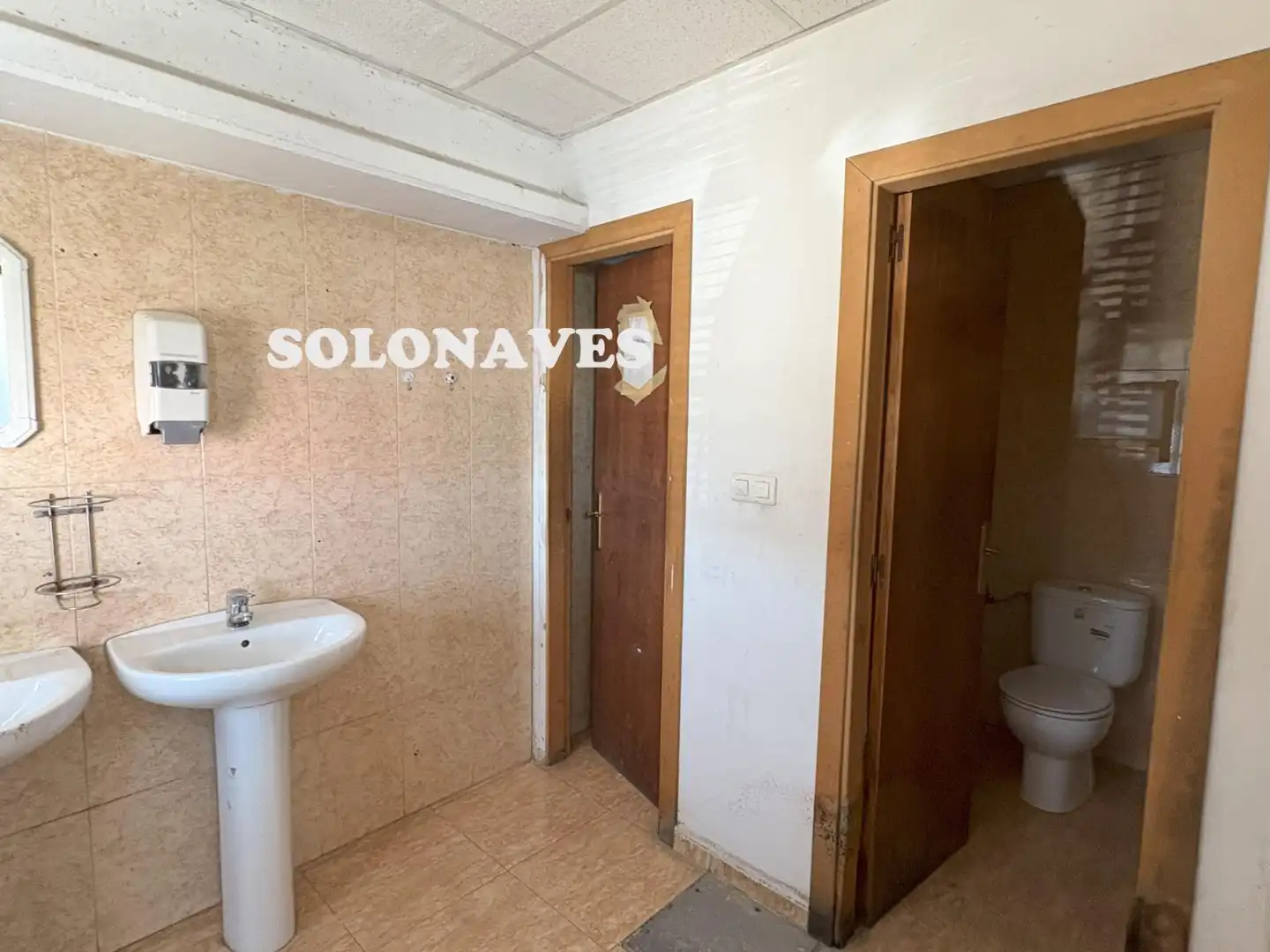 Nave industrial de alquiler en Pinseque