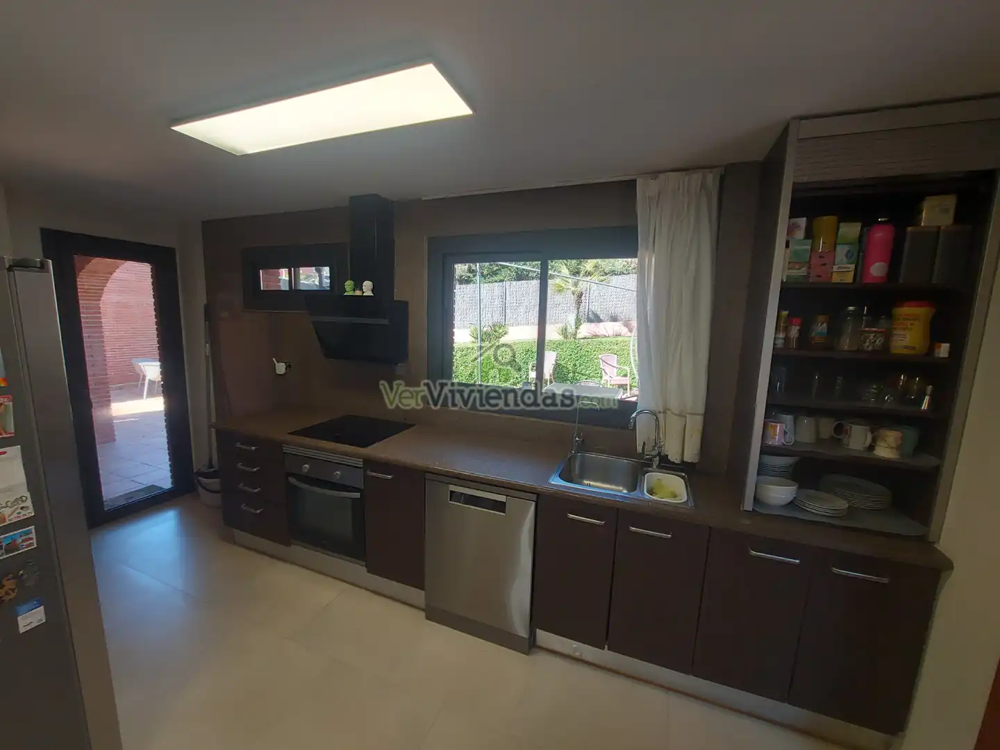Cuina de Casa o xalet en venda en Begues amb Aire condicionat, Calefacció i Jardí privat