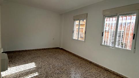 Foto 2 de Piso de alquiler en Calle Calvario, Algezares,  Murcia Capital