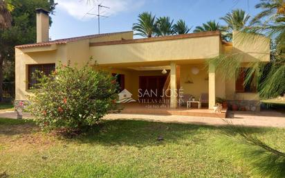 Vista exterior de Casa o xalet en venda en Elche / Elx amb Terrassa