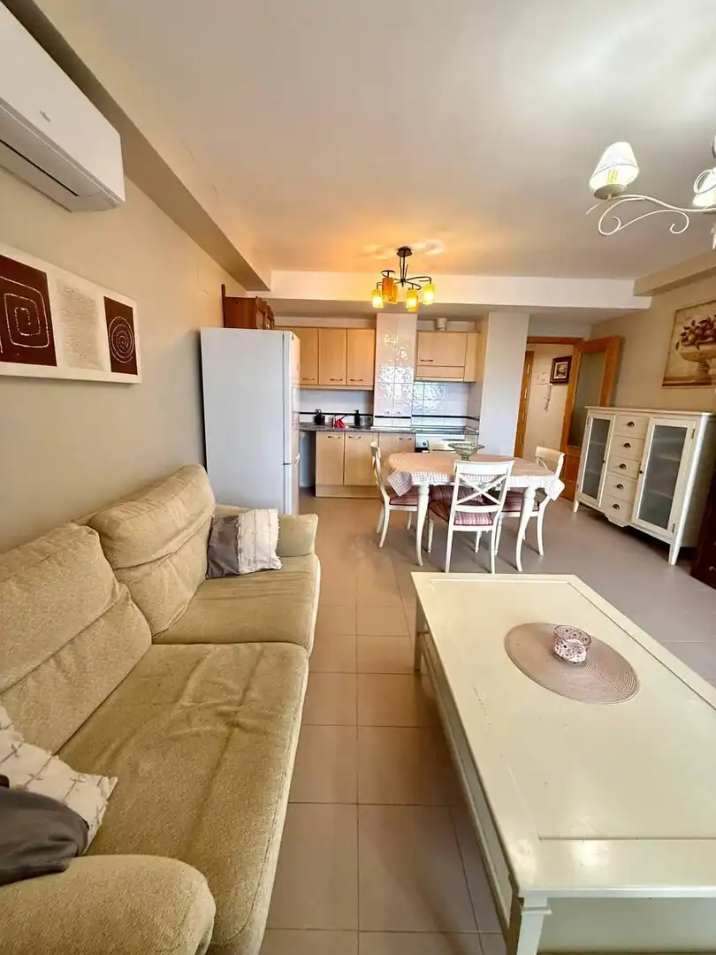 Cuina de Apartament en venda en Villajoyosa / La Vila Joiosa amb Aire condicionat, Terrassa i Balcó