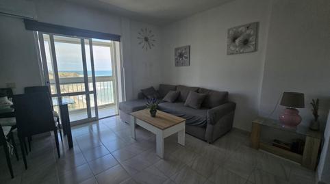 Foto 2 de Piso de alquiler en Calahonda, Mijas