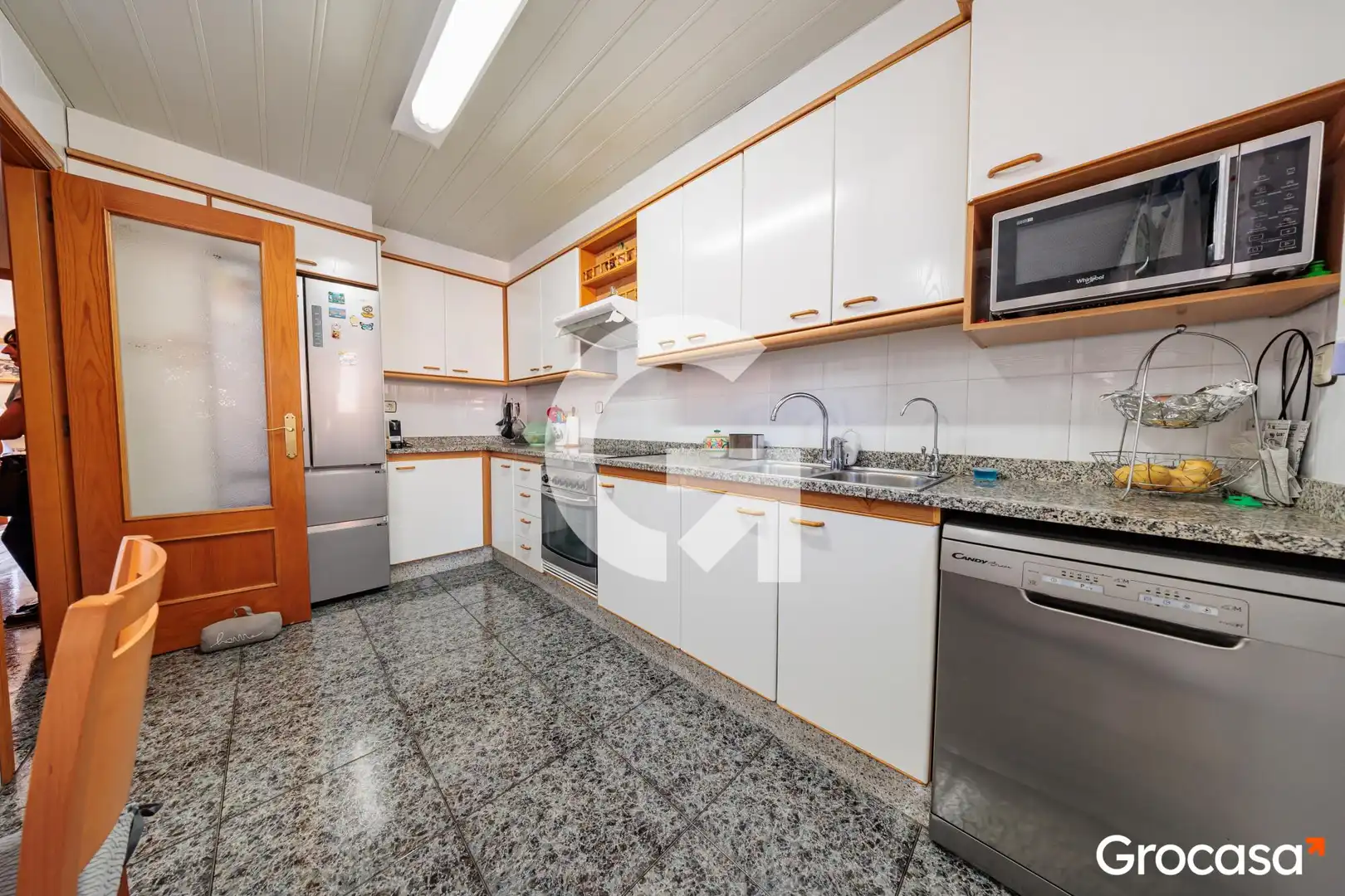 Kitchen of Houses for sale in Terrassa  with Air Conditioner, Heating and Terrace