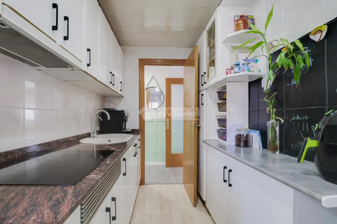 Cuina de Pis en venda en Terrassa amb Parquet