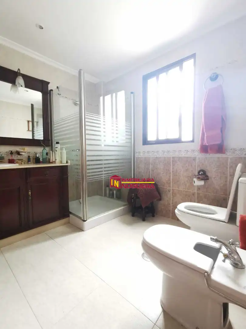 Bathroom of Flat for sale in Écija, Sevilla