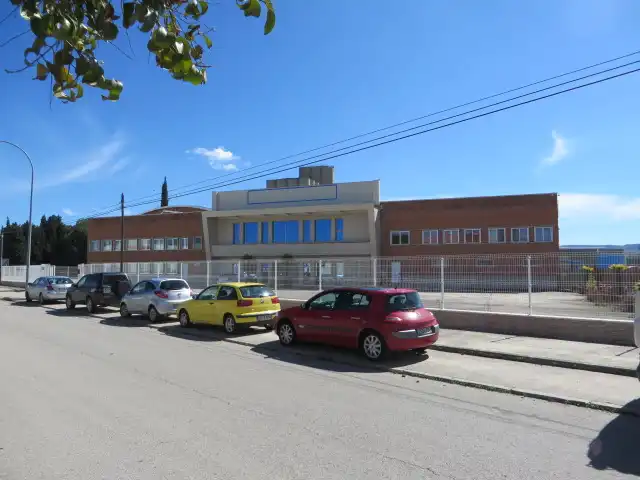 Nave industrielle à vendre à Av Cristóbal Colón - P.I. Henares -