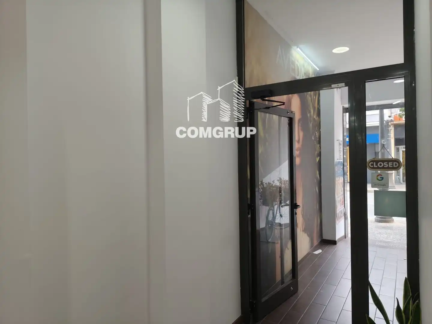 Business premises for transfer in Alfons IV, imagen 33