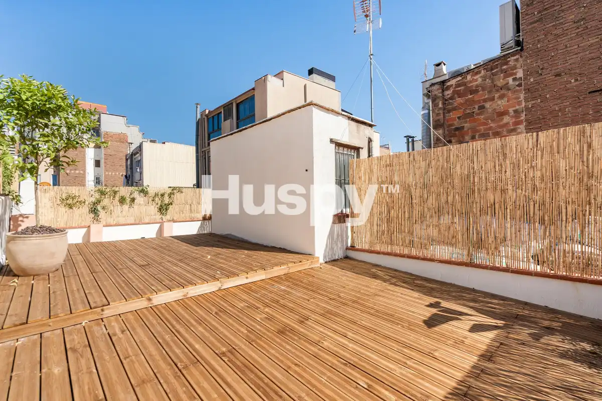 Ático con terraza en venta en Carrer Bruniquer, imagen 3