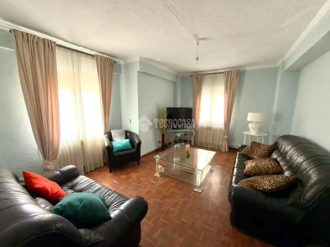 Living room of Flat for sale in Madrid  with Heating