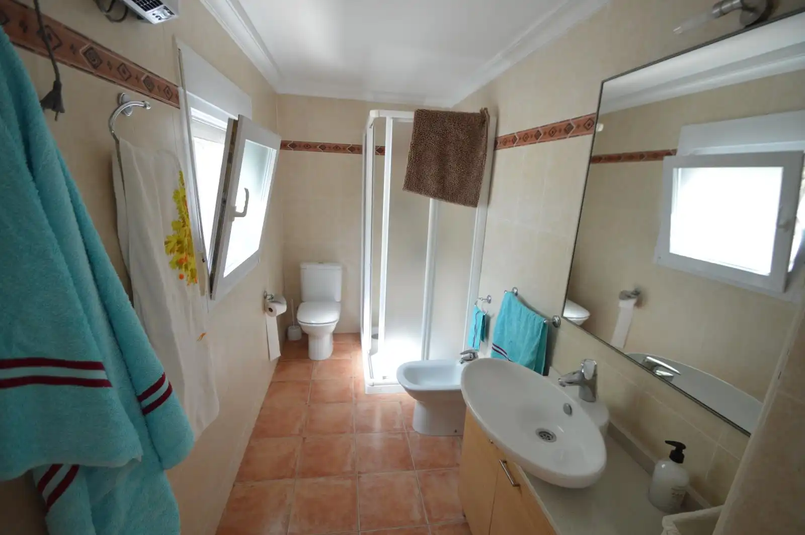 Bathroom of Houses for sale in Vinaròs  with Air Conditioner, Heating and Private garden