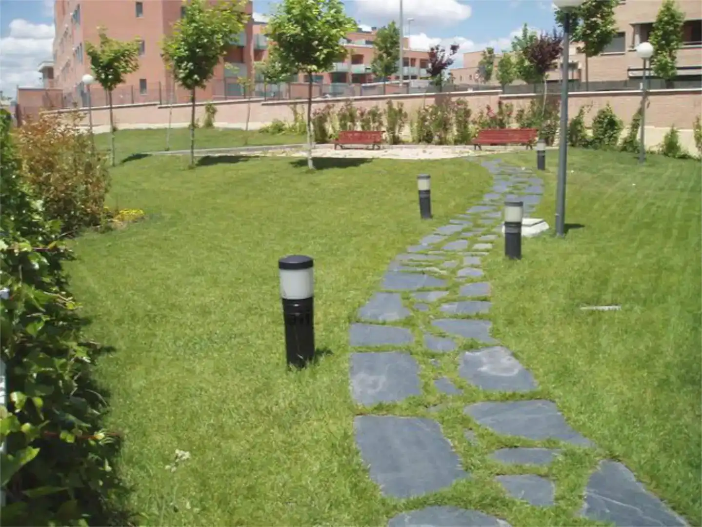 Jardí de Pis en venda en Las Rozas de Madrid amb Aire condicionat i Piscina