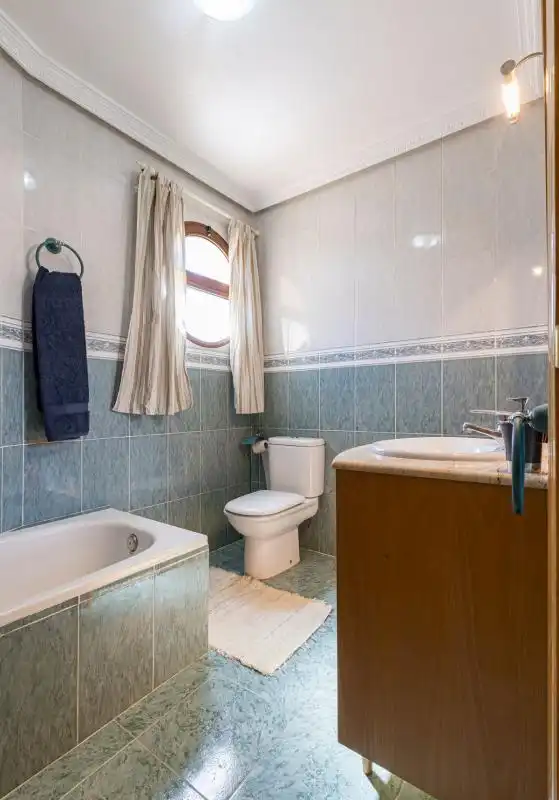 Baño de Casa o chalet en venta en Alguazas con Aire acondicionado, Calefacción y Jardín privado