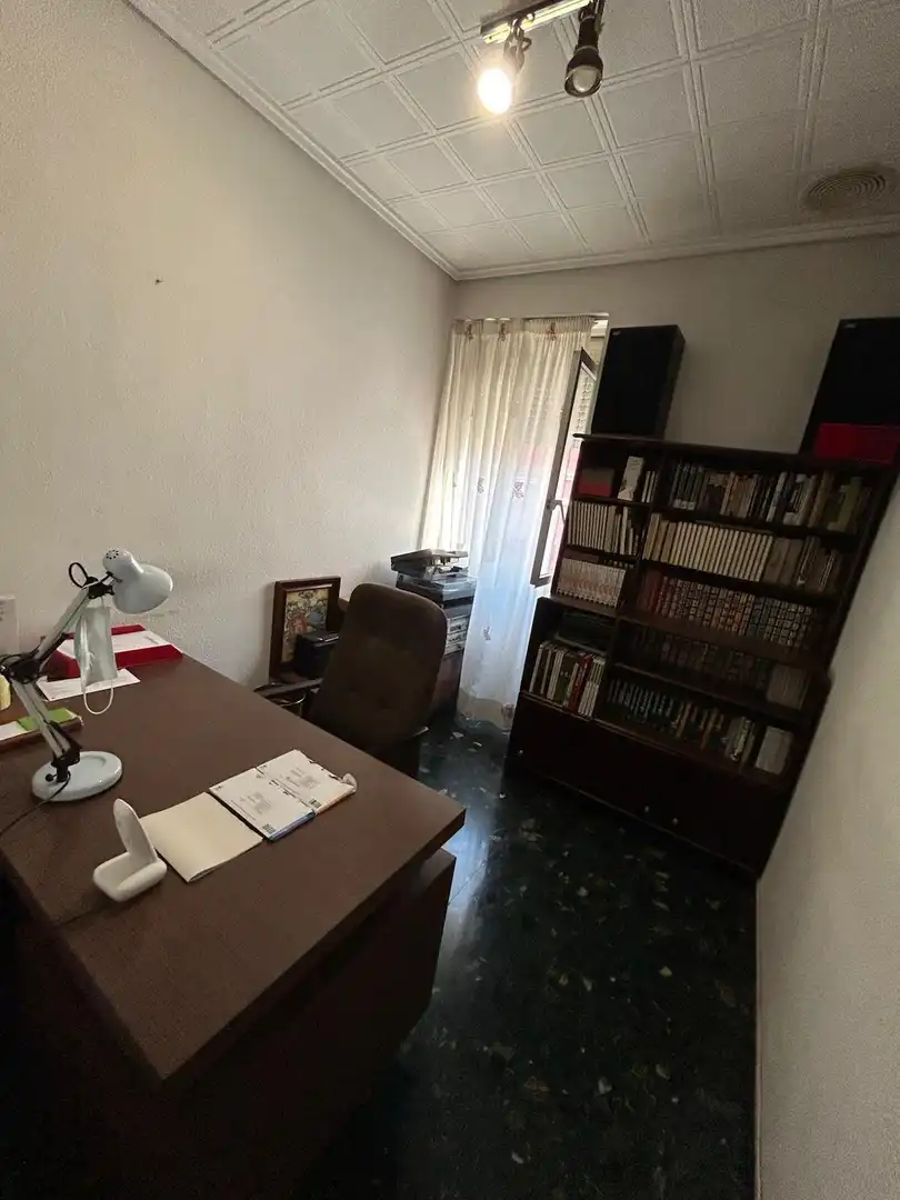 Flat for sale in Valencia  with Air Conditioner, Terrace and Balcony