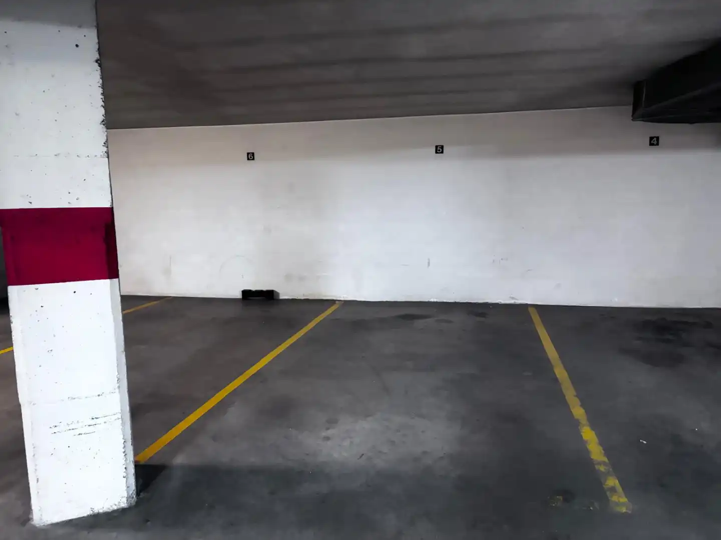 Parking of Duplexes for sale in Burgos  with Heating and Storage room