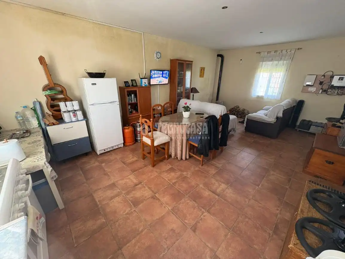 Country homes for sale in Badajoz  with Private garden and Terrace