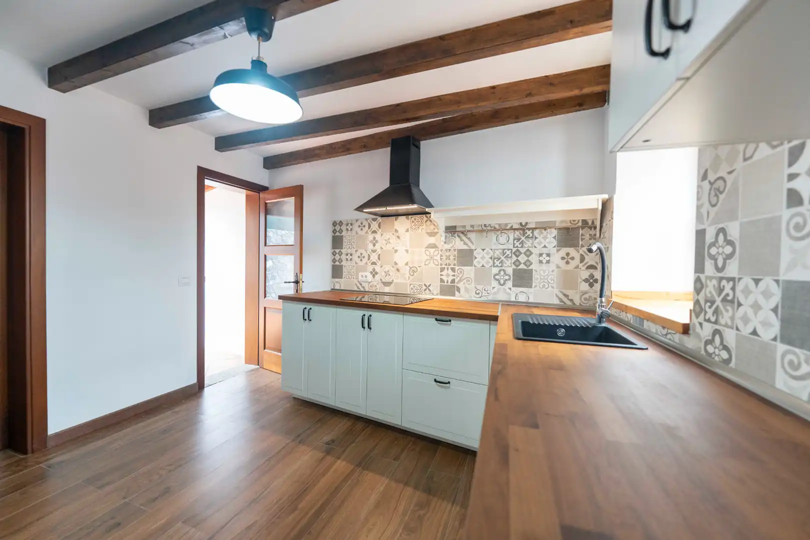 Cuina de Finca rústica en venda en Los Realejos amb Parquet, Terrassa i Balcó